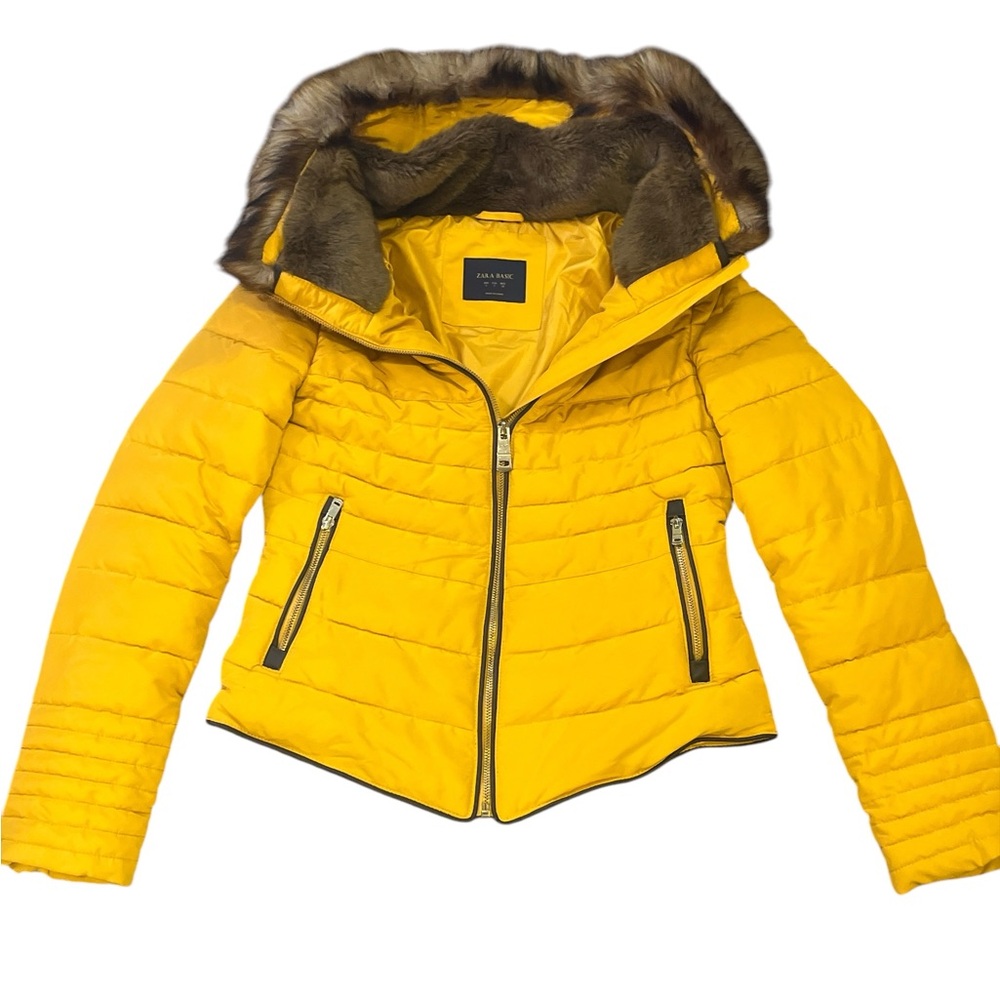 ZARA Mustard Yellow Puffer Jacket Coat - small